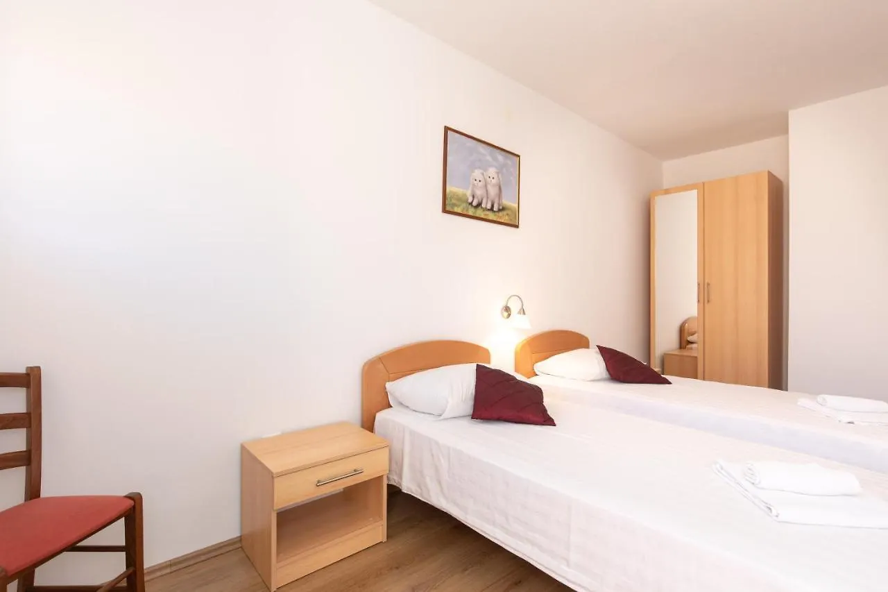 Apartments With Pool Ivana Krk Krk Town Horvátország