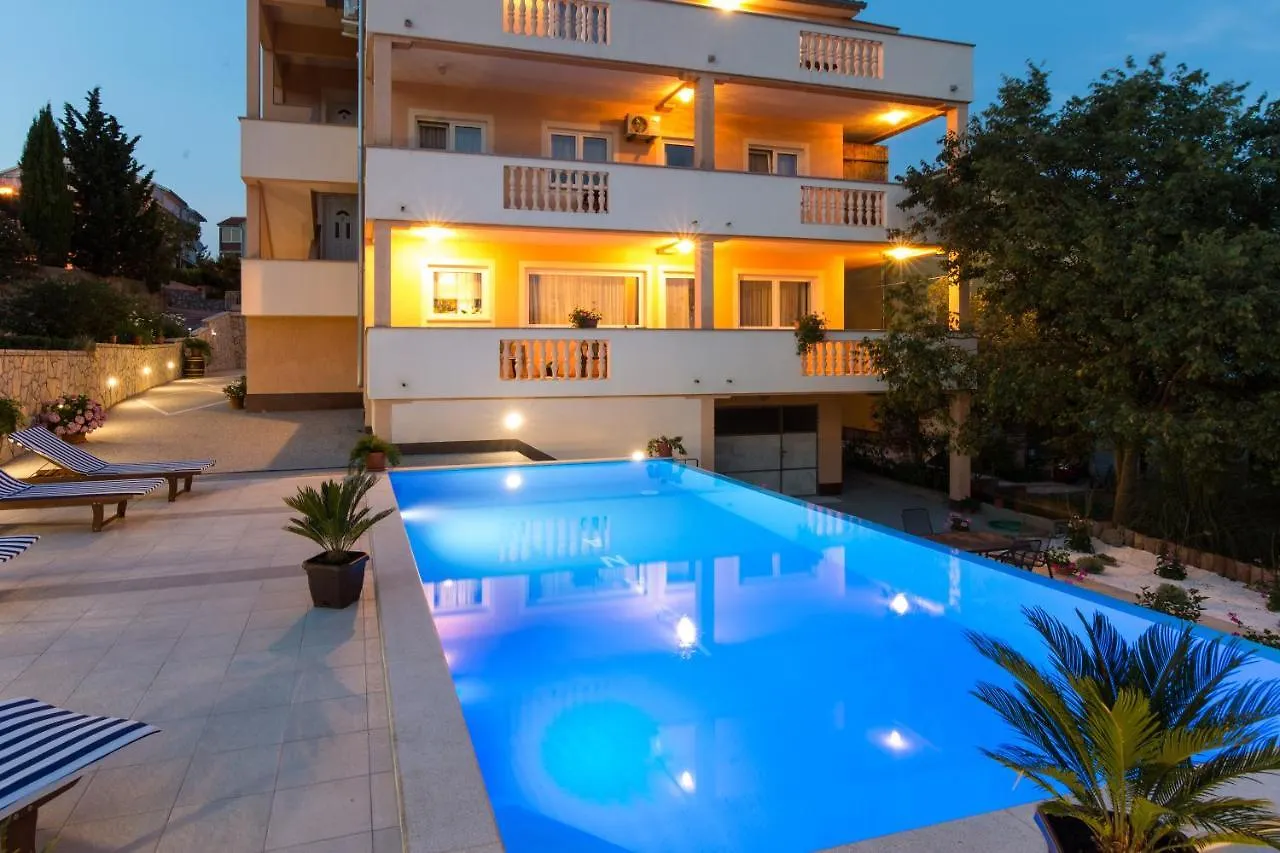 Apartments With Pool Ivana Krk Krk Town Horvátország