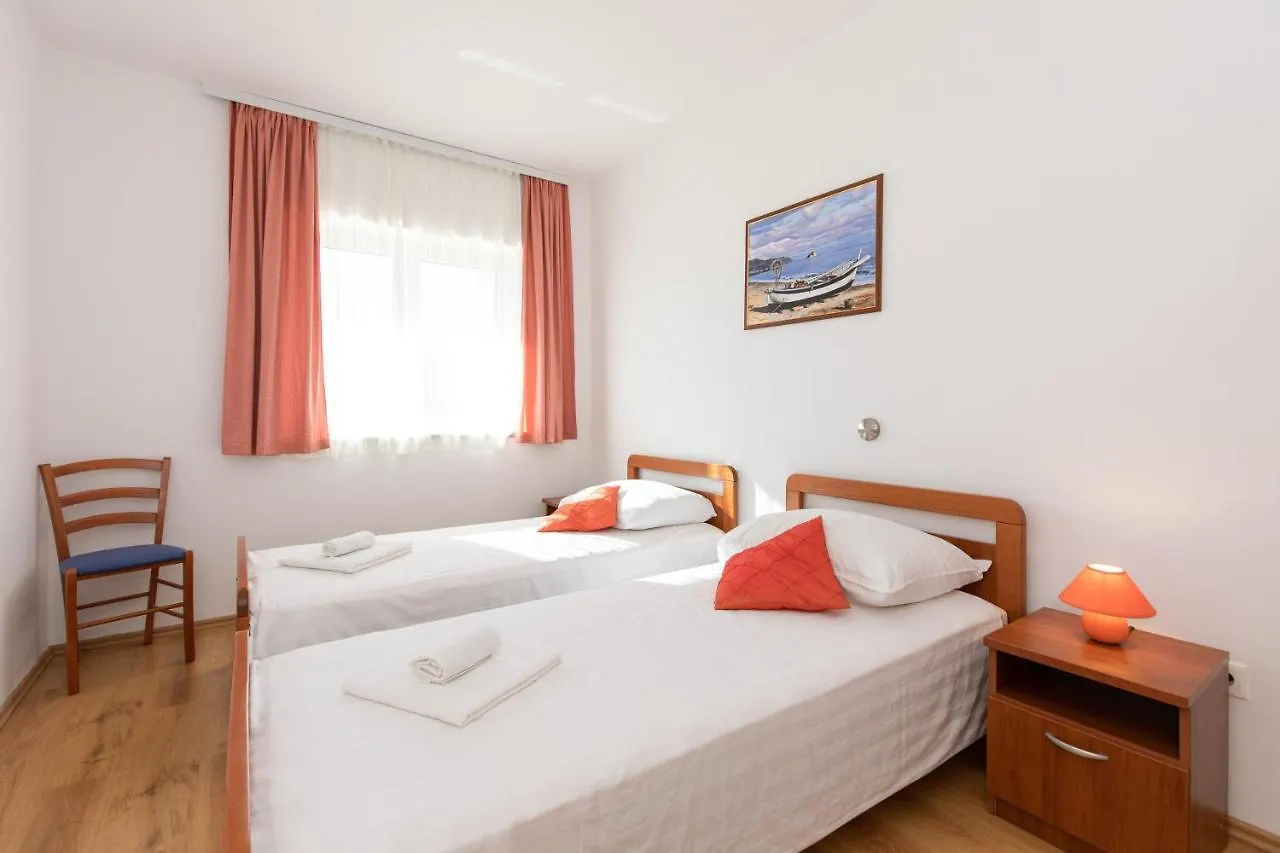 Apartments With Pool Ivana Krk Krk Town Horvátország